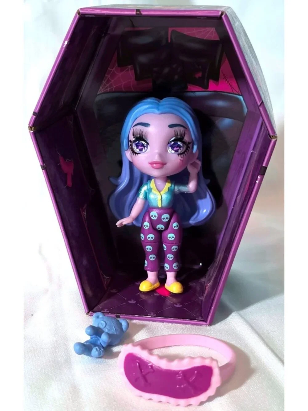 ZOMBAES FOREVER 3 ZOMBIE DOLLS Hungry for Knowledge Rock in Peace Ready to Drop